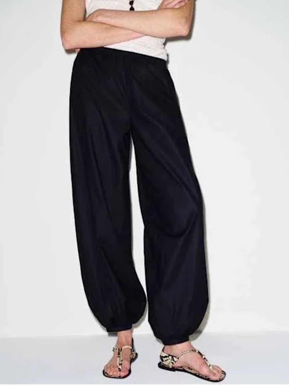 Reformation Aven Black Balloon Leg Pants Size XS